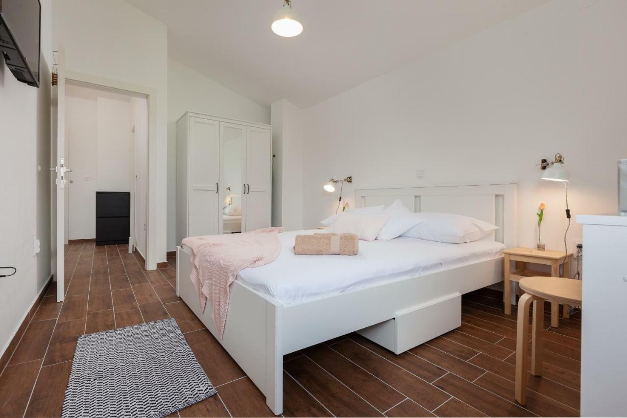 Kvasina Apartments Zadvarje Exteriér fotografie